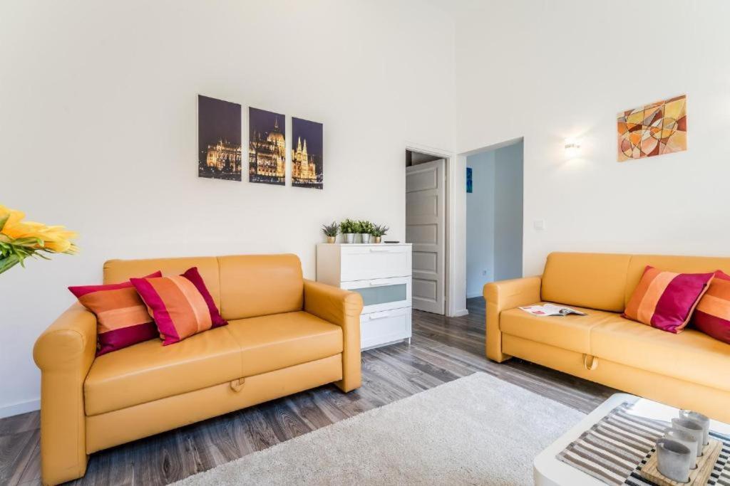 Hi-Bp Elizabeth Apartment In The Heart Of Budapest Esterno foto