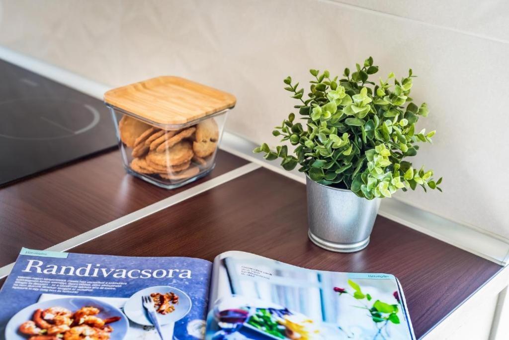Hi-Bp Elizabeth Apartment In The Heart Of Budapest Esterno foto