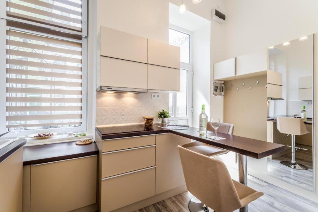 Hi-Bp Elizabeth Apartment In The Heart Of Budapest Esterno foto
