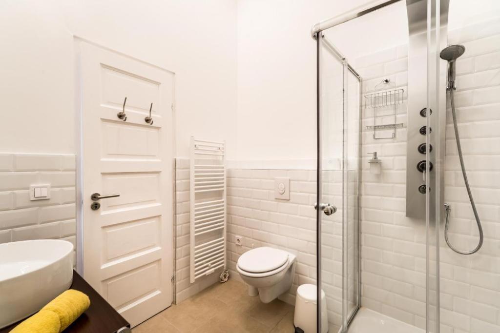 Hi-Bp Elizabeth Apartment In The Heart Of Budapest Esterno foto